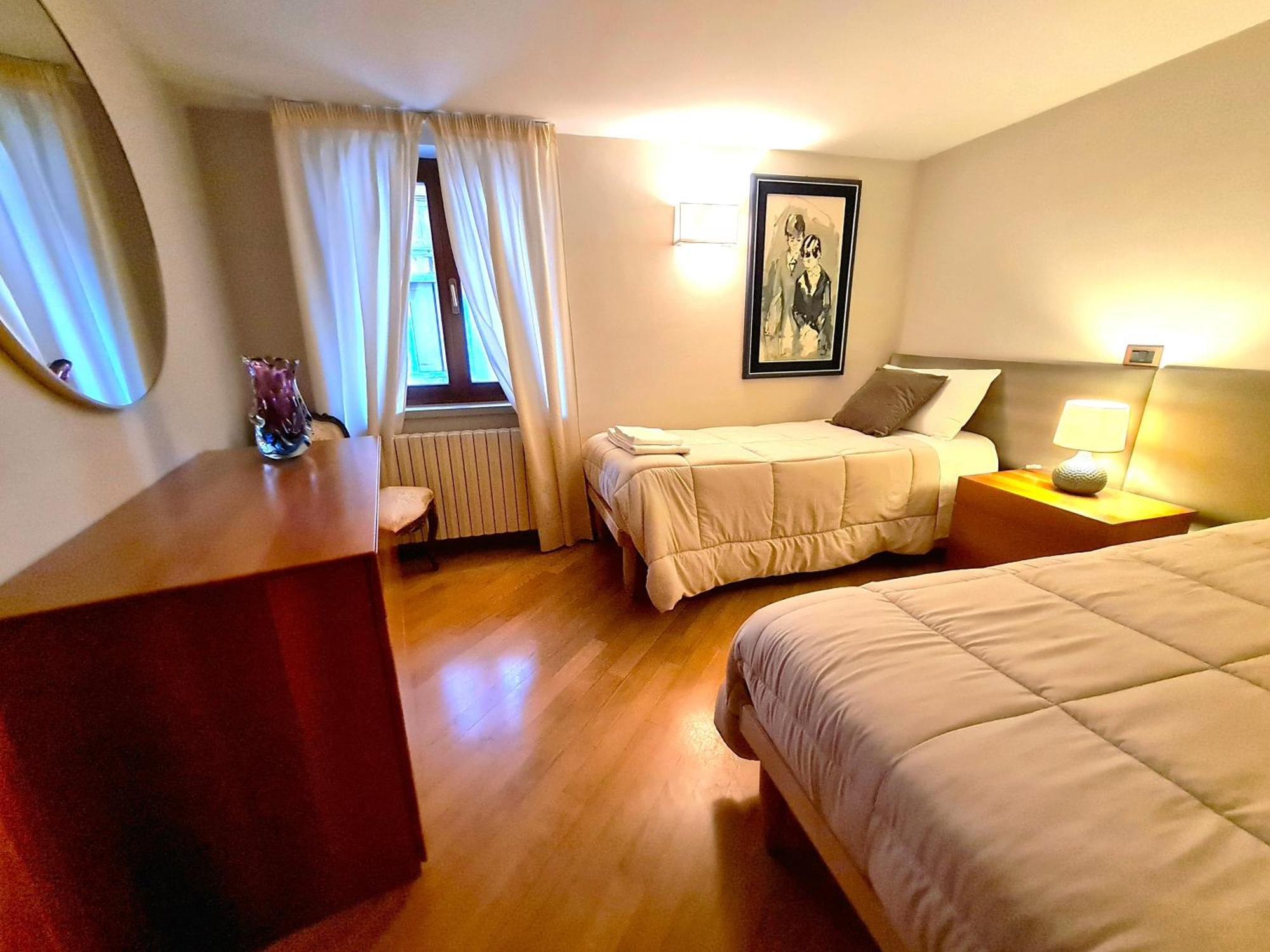 Allegretto Venice Luaran gambar